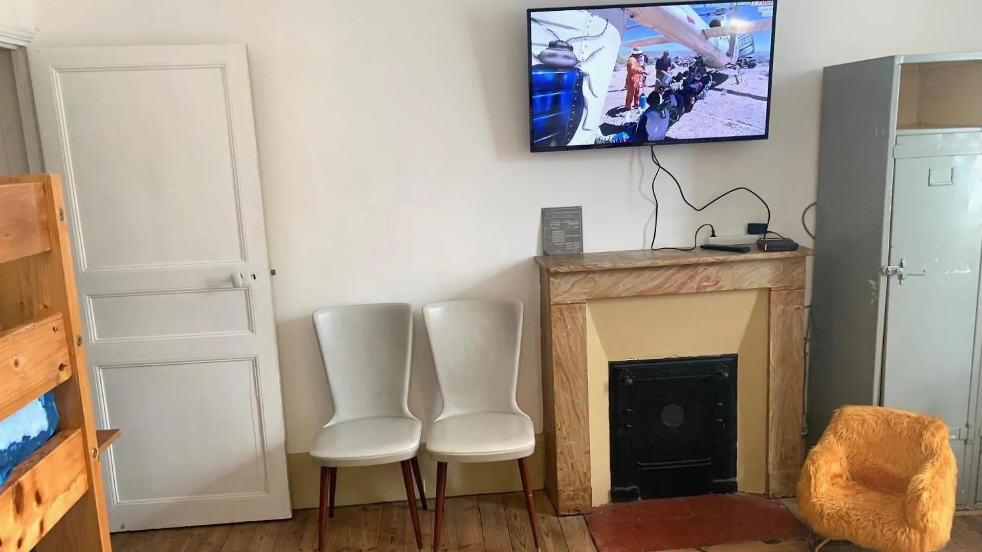 La Cremaillere Apartment Huriel 0*,